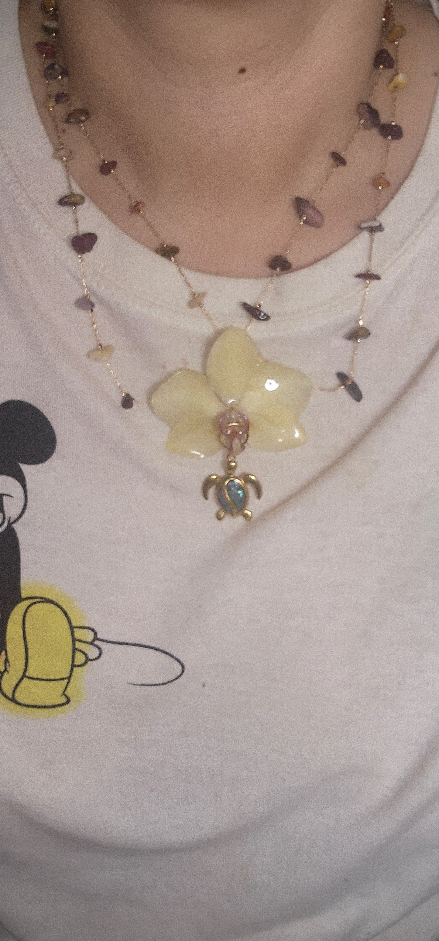 Collar de orquidea natural (carey)