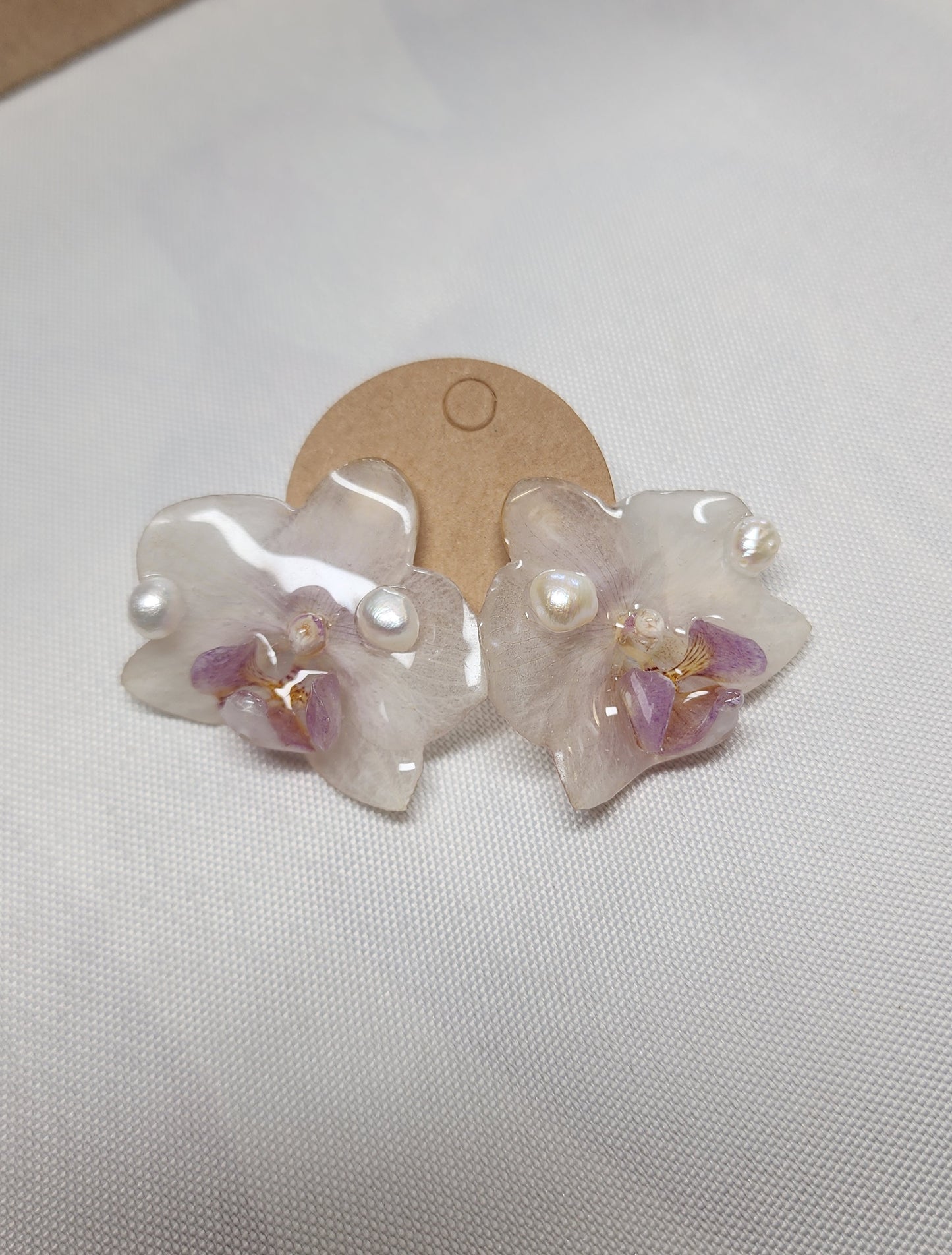 PENDIENTES DE MINI ORQUIDEA (snow)