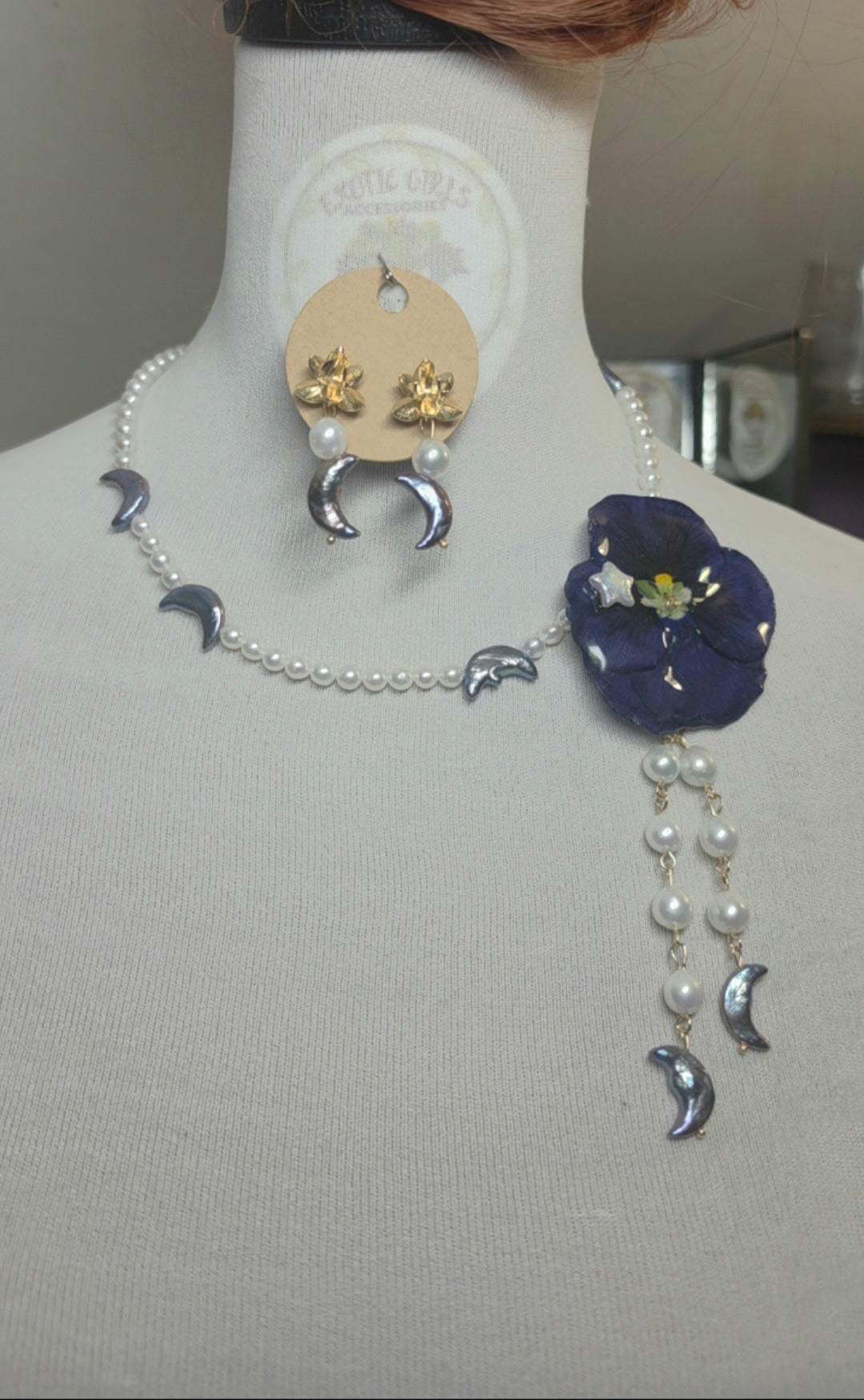 A-VIOLETA