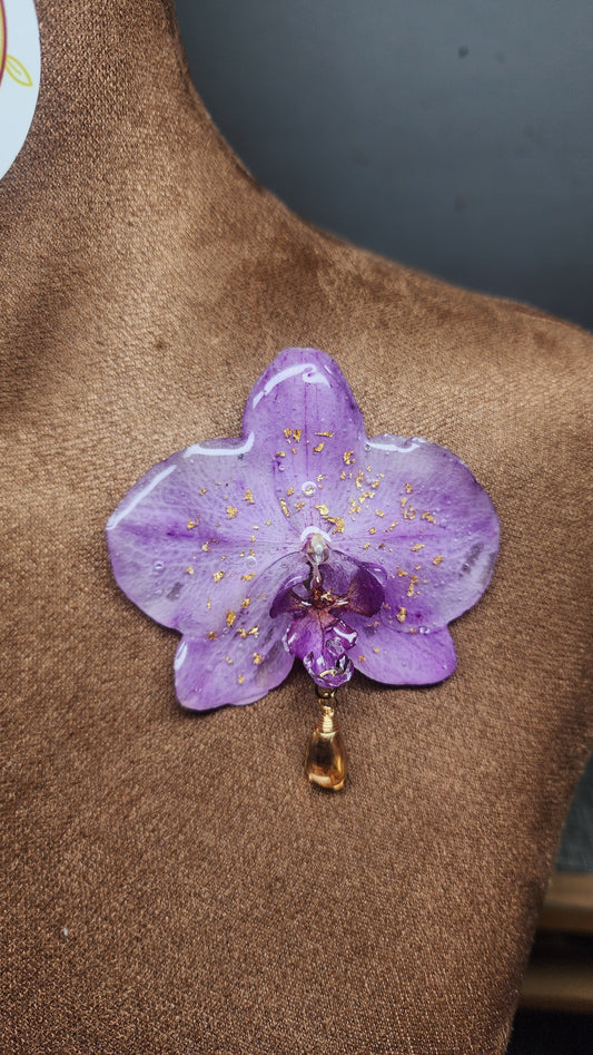 BROCHE DE ORQUIDEA NATURAL (GOLD)