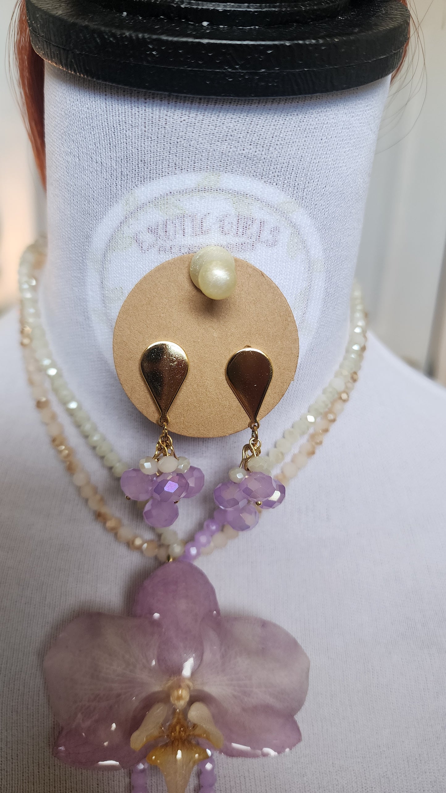 VIOLET-VIOLETA